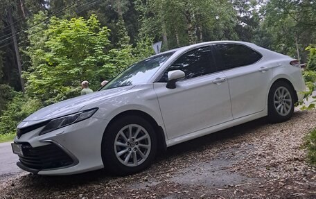 Toyota Camry, 2021 год, 3 000 000 рублей, 7 фотография