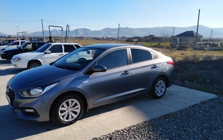 Hyundai Solaris II рестайлинг, 2019 год, 1 350 000 рублей, 7 фотография