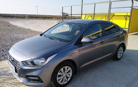 Hyundai Solaris II рестайлинг, 2019 год, 1 350 000 рублей, 11 фотография