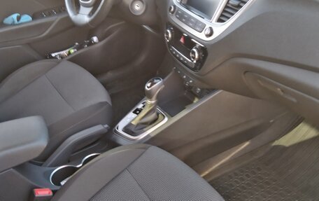 Hyundai Solaris II рестайлинг, 2019 год, 1 350 000 рублей, 13 фотография