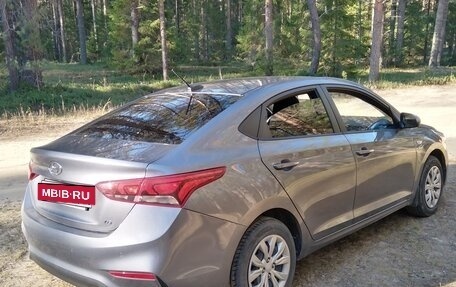 Hyundai Solaris II рестайлинг, 2019 год, 1 350 000 рублей, 4 фотография