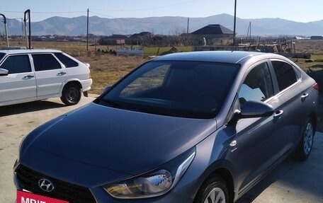 Hyundai Solaris II рестайлинг, 2019 год, 1 350 000 рублей, 8 фотография