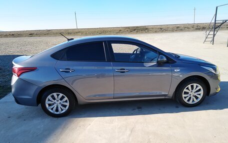 Hyundai Solaris II рестайлинг, 2019 год, 1 350 000 рублей, 15 фотография