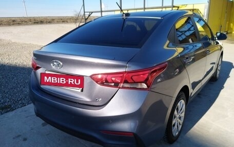 Hyundai Solaris II рестайлинг, 2019 год, 1 350 000 рублей, 17 фотография