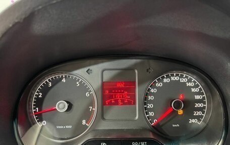 Volkswagen Polo VI (EU Market), 2011 год, 700 000 рублей, 7 фотография