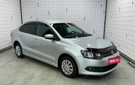 Volkswagen Polo VI (EU Market), 2011 год, 700 000 рублей, 12 фотография