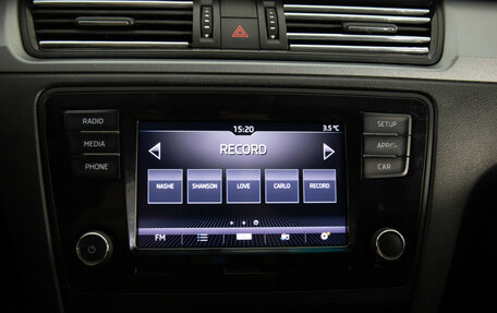 Skoda Rapid I, 2019 год, 925 000 рублей, 14 фотография