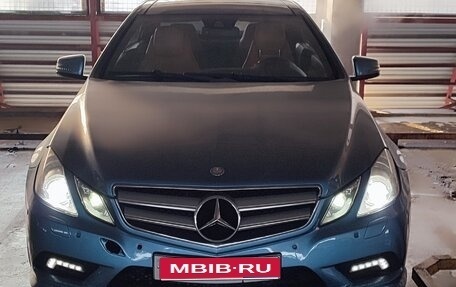 Mercedes-Benz E-Класс, 2011 год, 1 250 000 рублей, 1 фотография