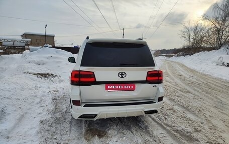 Toyota Land Cruiser 200, 2012 год, 5 300 000 рублей, 2 фотография