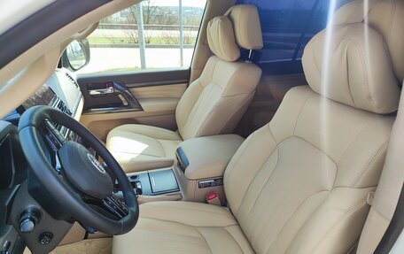 Toyota Land Cruiser 200, 2012 год, 5 300 000 рублей, 17 фотография