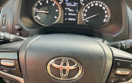 Toyota Land Cruiser Prado 150 рестайлинг 2, 2018 год, 4 750 000 рублей, 6 фотография