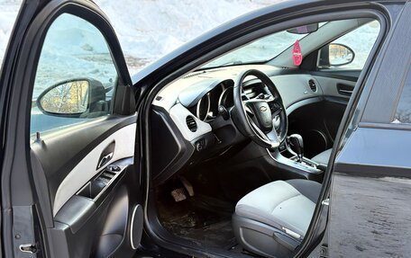 Chevrolet Cruze II, 2011 год, 575 000 рублей, 6 фотография