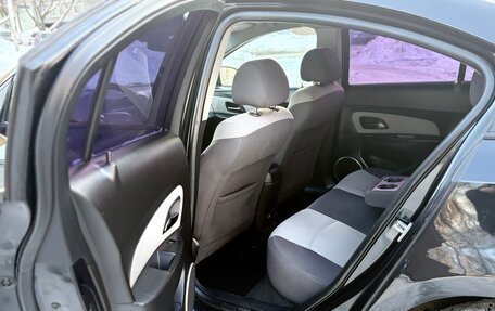 Chevrolet Cruze II, 2011 год, 575 000 рублей, 8 фотография