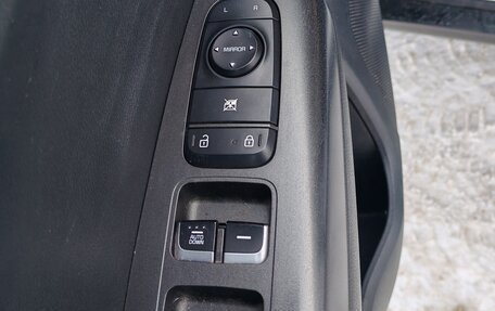 KIA Sportage IV рестайлинг, 2018 год, 1 880 000 рублей, 12 фотография