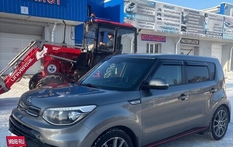 KIA Soul II рестайлинг, 2018 год, 1 850 000 рублей, 2 фотография