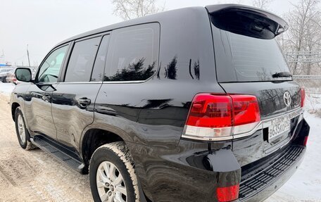 Toyota Land Cruiser 200, 2015 год, 3 890 000 рублей, 3 фотография