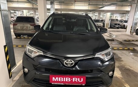 Toyota RAV4, 2017 год, 2 700 000 рублей, 8 фотография