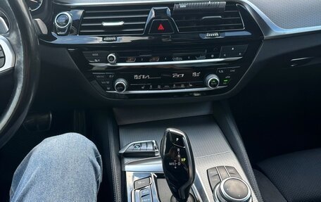 BMW 5 серия, 2018 год, 2 650 000 рублей, 6 фотография