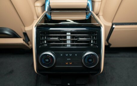 Land Rover Range Rover IV рестайлинг, 2025 год, 26 500 000 рублей, 40 фотография