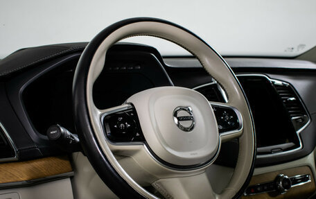 Volvo XC90 II рестайлинг, 2019 год, 5 400 000 рублей, 18 фотография