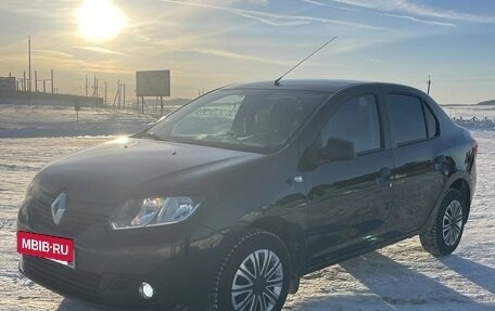 Renault Logan II, 2018 год, 715 000 рублей, 4 фотография