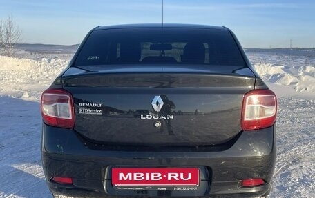 Renault Logan II, 2018 год, 715 000 рублей, 3 фотография