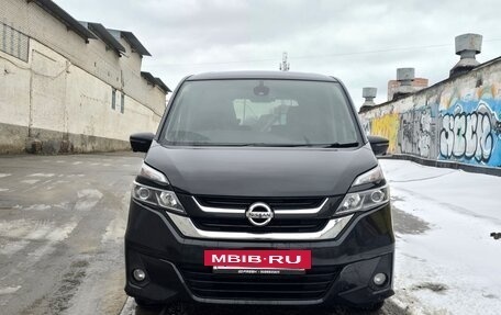 Nissan Serena IV, 2017 год, 1 900 000 рублей, 2 фотография