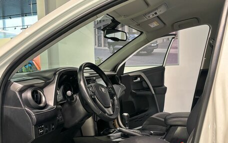 Toyota RAV4, 2017 год, 2 480 000 рублей, 19 фотография