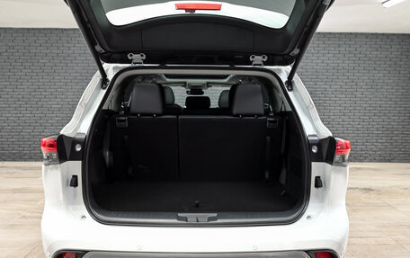 Toyota Highlander, 2025 год, 5 875 000 рублей, 6 фотография