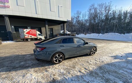 Hyundai Elantra, 2023 год, 2 500 000 рублей, 4 фотография