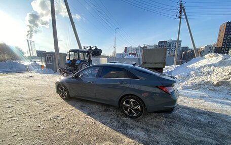 Hyundai Elantra, 2023 год, 2 500 000 рублей, 8 фотография