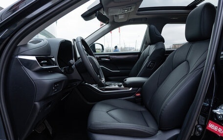 Toyota Highlander, 2025 год, 6 190 000 рублей, 10 фотография