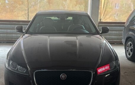 Jaguar XF II, 2016 год, 1 900 000 рублей, 6 фотография