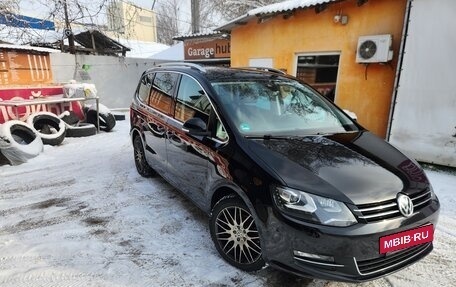 Volkswagen Sharan II, 2018 год, 2 050 000 рублей, 2 фотография