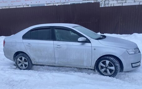 Skoda Rapid I, 2015 год, 550 000 рублей, 4 фотография