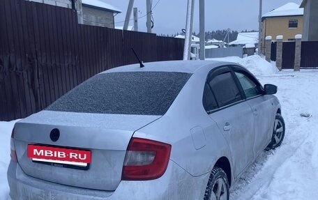 Skoda Rapid I, 2015 год, 550 000 рублей, 2 фотография