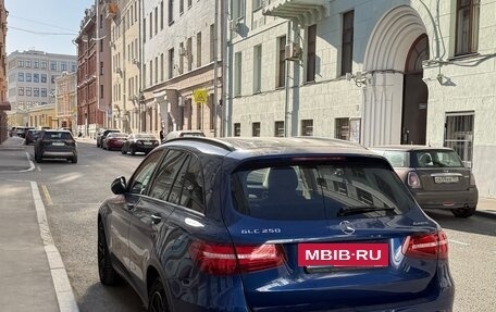 Mercedes-Benz GLC, 2016 год, 3 100 000 рублей, 38 фотография