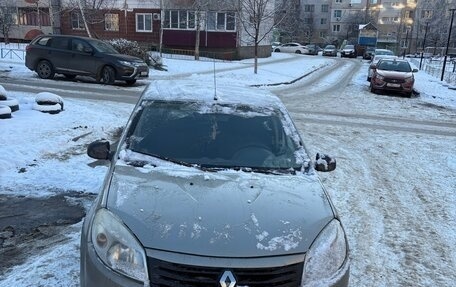 Renault Sandero I, 2012 год, 380 000 рублей, 3 фотография