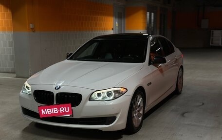 BMW 5 серия, 2010 год, 1 430 000 рублей, 3 фотография