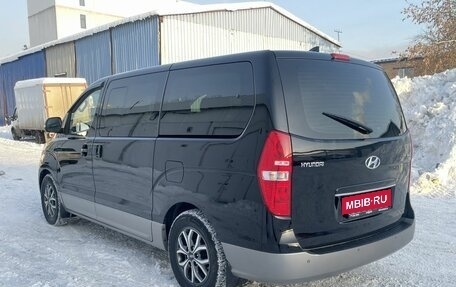 Hyundai H-1 II рестайлинг, 2019 год, 3 099 000 рублей, 7 фотография