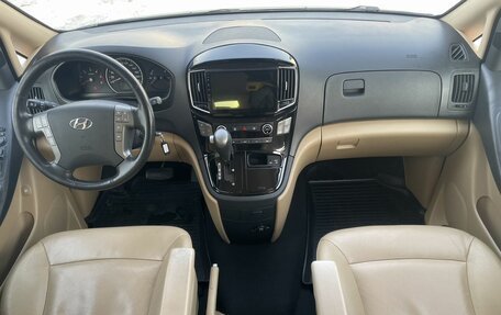 Hyundai H-1 II рестайлинг, 2019 год, 3 099 000 рублей, 10 фотография