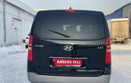 Hyundai H-1 II рестайлинг, 2019 год, 3 099 000 рублей, 6 фотография