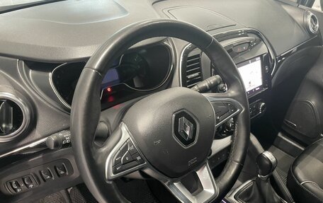 Renault Kaptur I рестайлинг, 2021 год, 1 799 000 рублей, 13 фотография