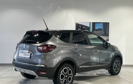 Renault Kaptur I рестайлинг, 2021 год, 1 799 000 рублей, 5 фотография