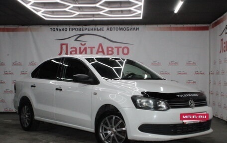 Volkswagen Polo VI (EU Market), 2012 год, 449 000 рублей, 3 фотография