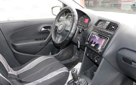 Volkswagen Polo VI (EU Market), 2012 год, 449 000 рублей, 8 фотография