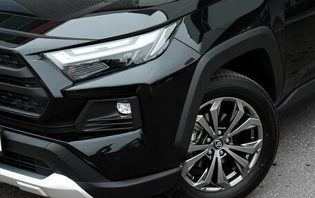 Toyota RAV4, 2025 год, 4 990 000 рублей, 10 фотография