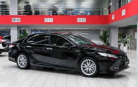 Toyota Camry, 2020 год, 2 890 000 рублей, 3 фотография