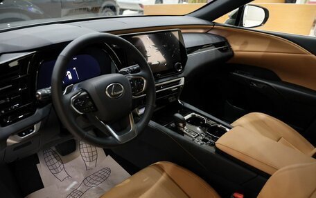 Lexus RX IV рестайлинг, 2025 год, 8 200 000 рублей, 17 фотография