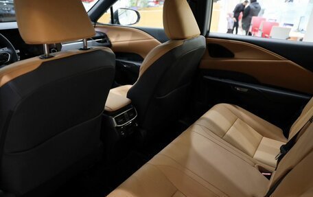 Lexus RX IV рестайлинг, 2025 год, 8 200 000 рублей, 18 фотография